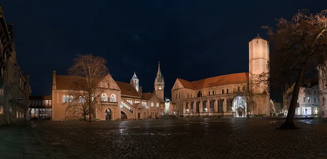 Burgplatz v Braunschweigu