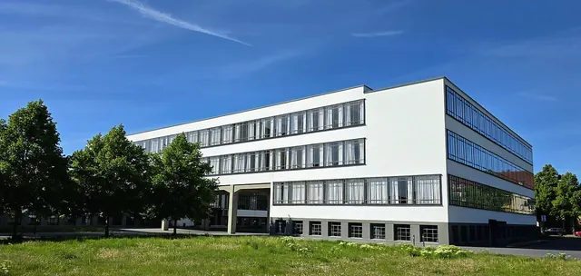 Budova Bauhausu v Dessau