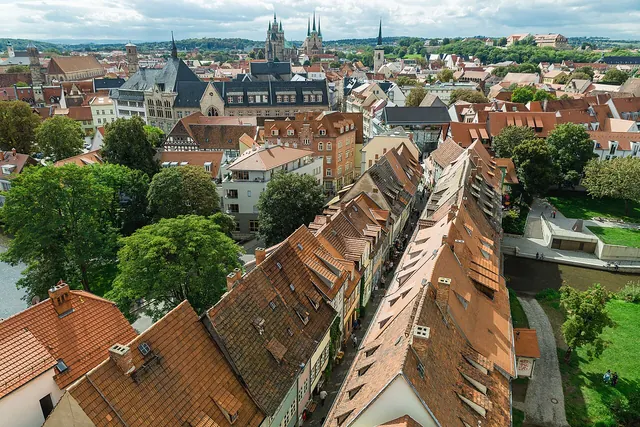 Zástavba mostu Krämerbrücke v Erfurtu