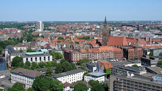 Hannover při pohledu z Nové radnice