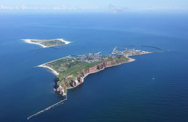 Letecký pohled na Helgoland