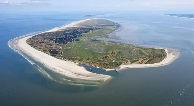 Ostrov Spiekeroog ze západu